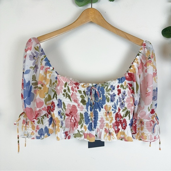 En Saison NWT Constantia Smocked Crop Top in Multi Size Small - Picture 7 of 10